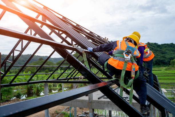 Best Residential Roofing Contractor  in St Helen, MI