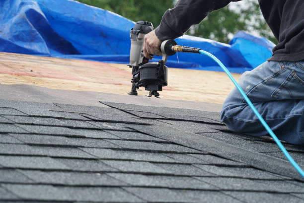 Best Best Roofing Contractors  in St Helen, MI